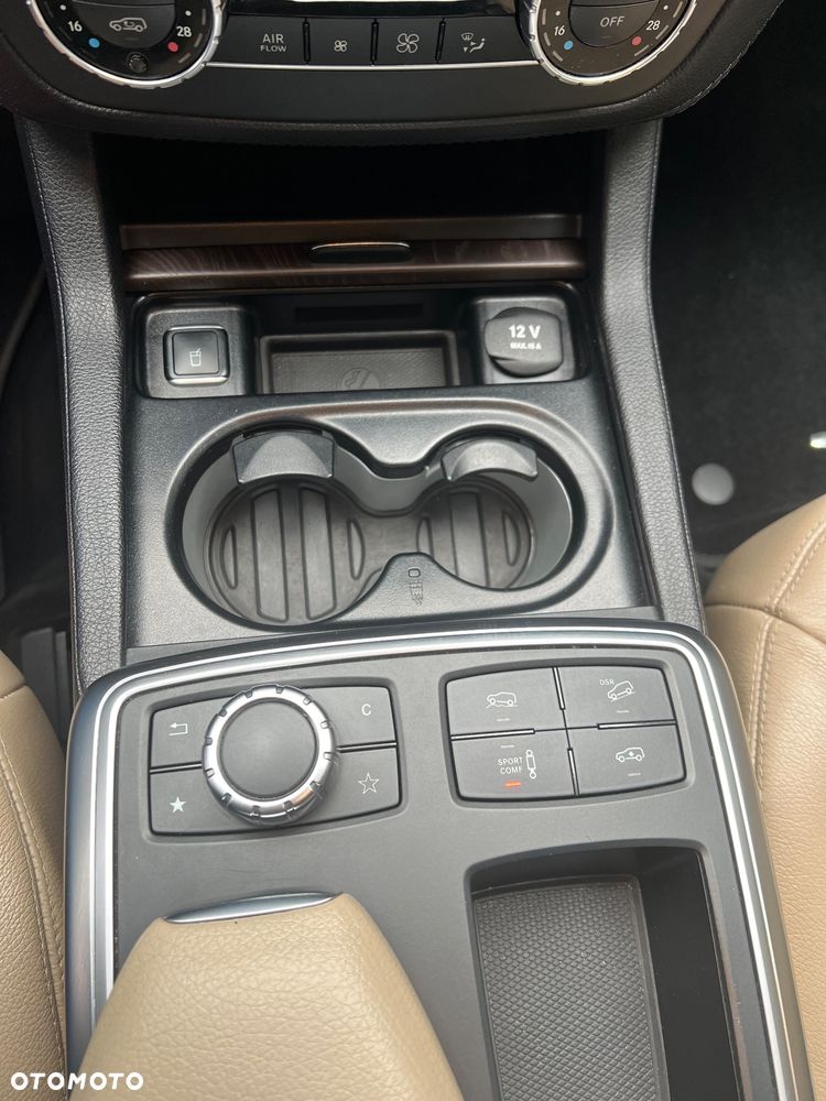 Mercedes-Benz GL 350 BlueTEC 4Matic 7G-TRONIC - 31