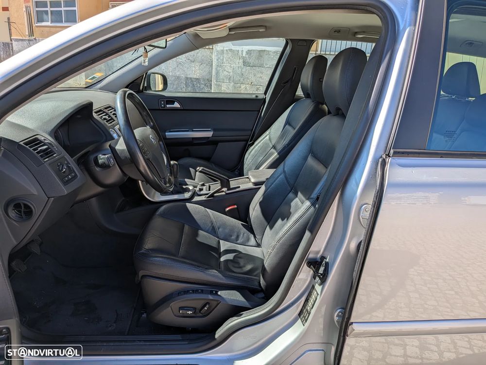 Volvo V50 2.0 D Summum - 4