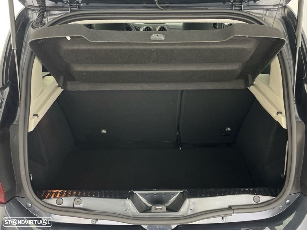 Dacia Sandero 1.0 SCe Comfort - 13