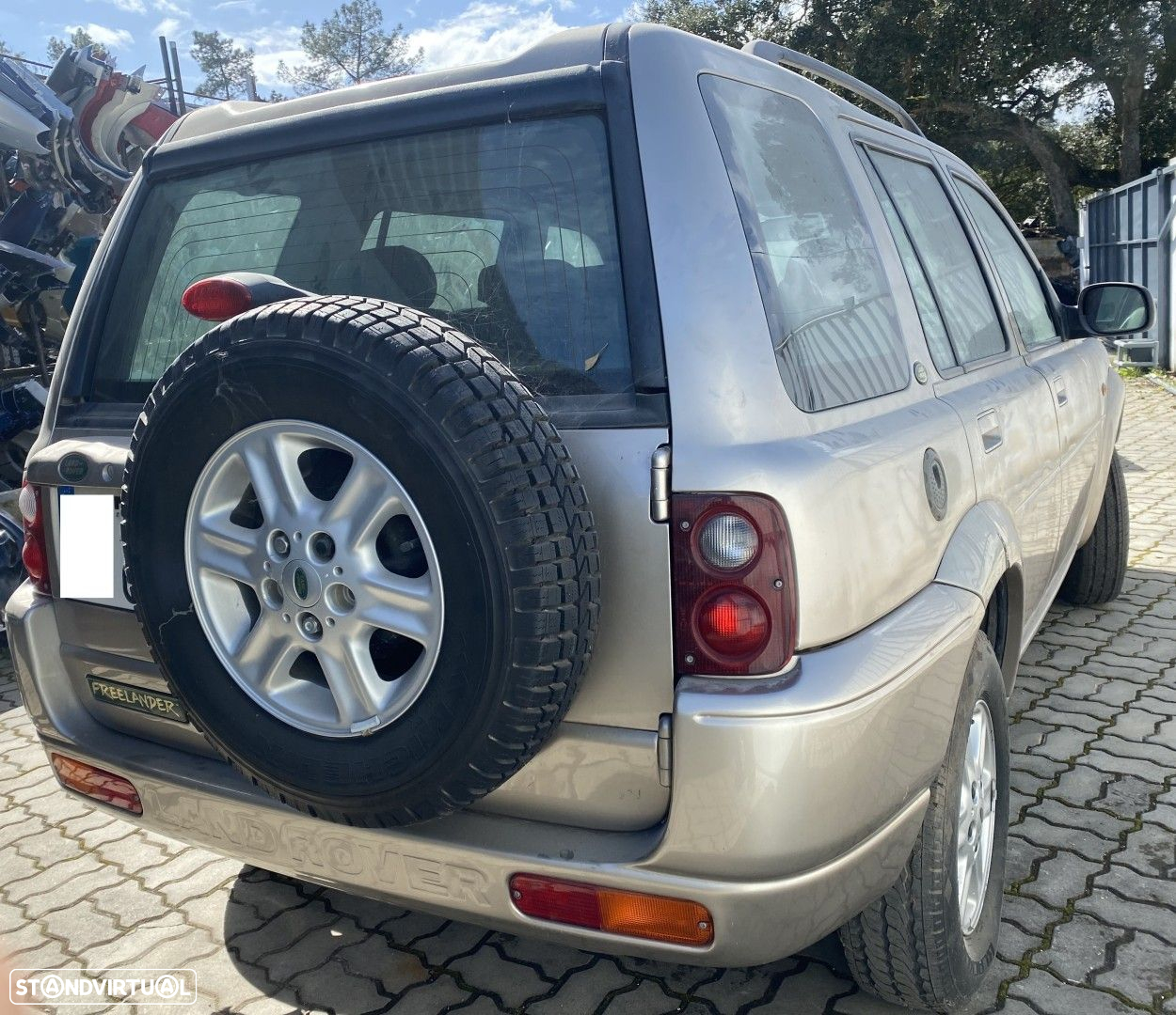 LAND ROVER FREELANDER 2.0 TD (L314) de 2000 disponível para peças - 3