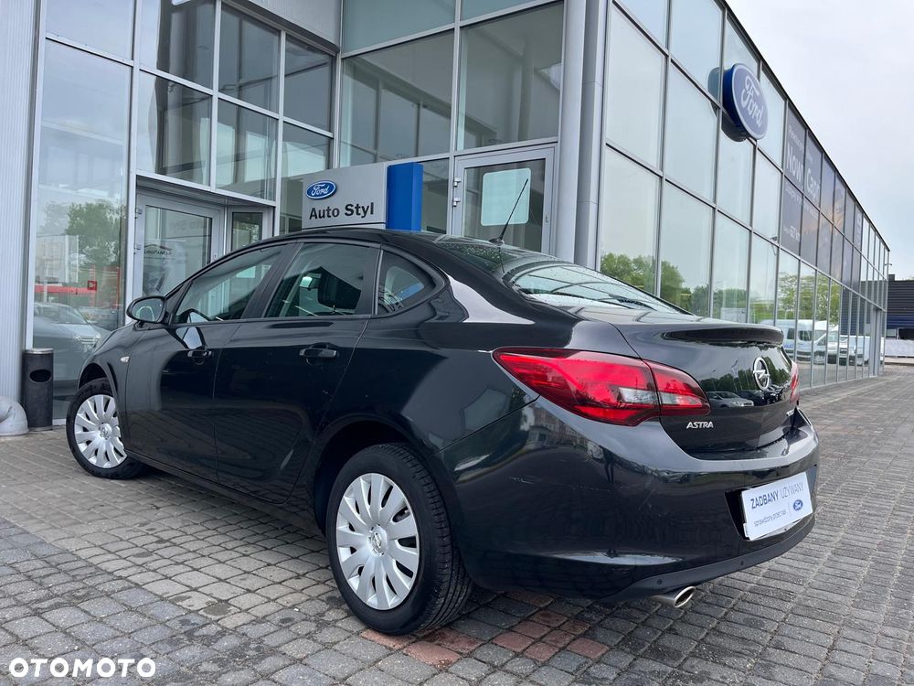 Opel Astra 1.4 T Active EU6 - 3