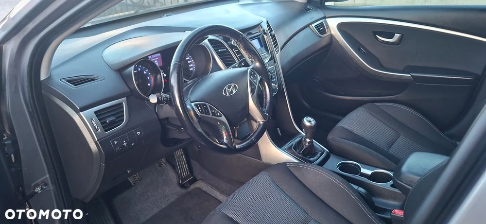 Hyundai i30 1.4 Comfort - 6