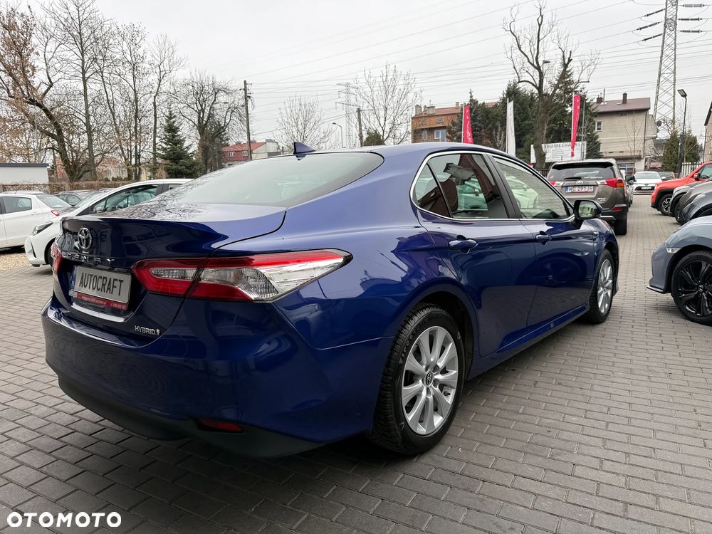 Toyota Camry 2.5 Hybrid Comfort CVT - 30