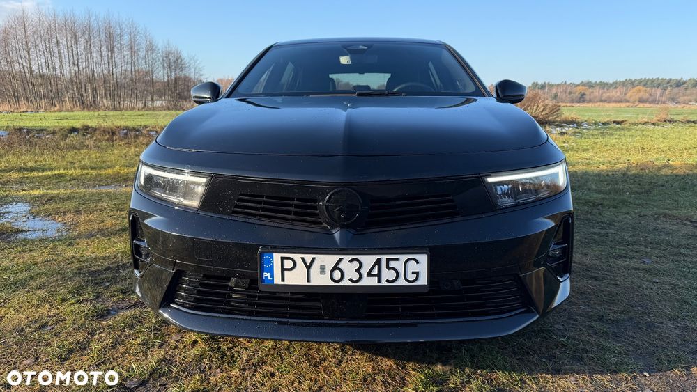Opel Astra 1.2 Turbo GS Line - 3