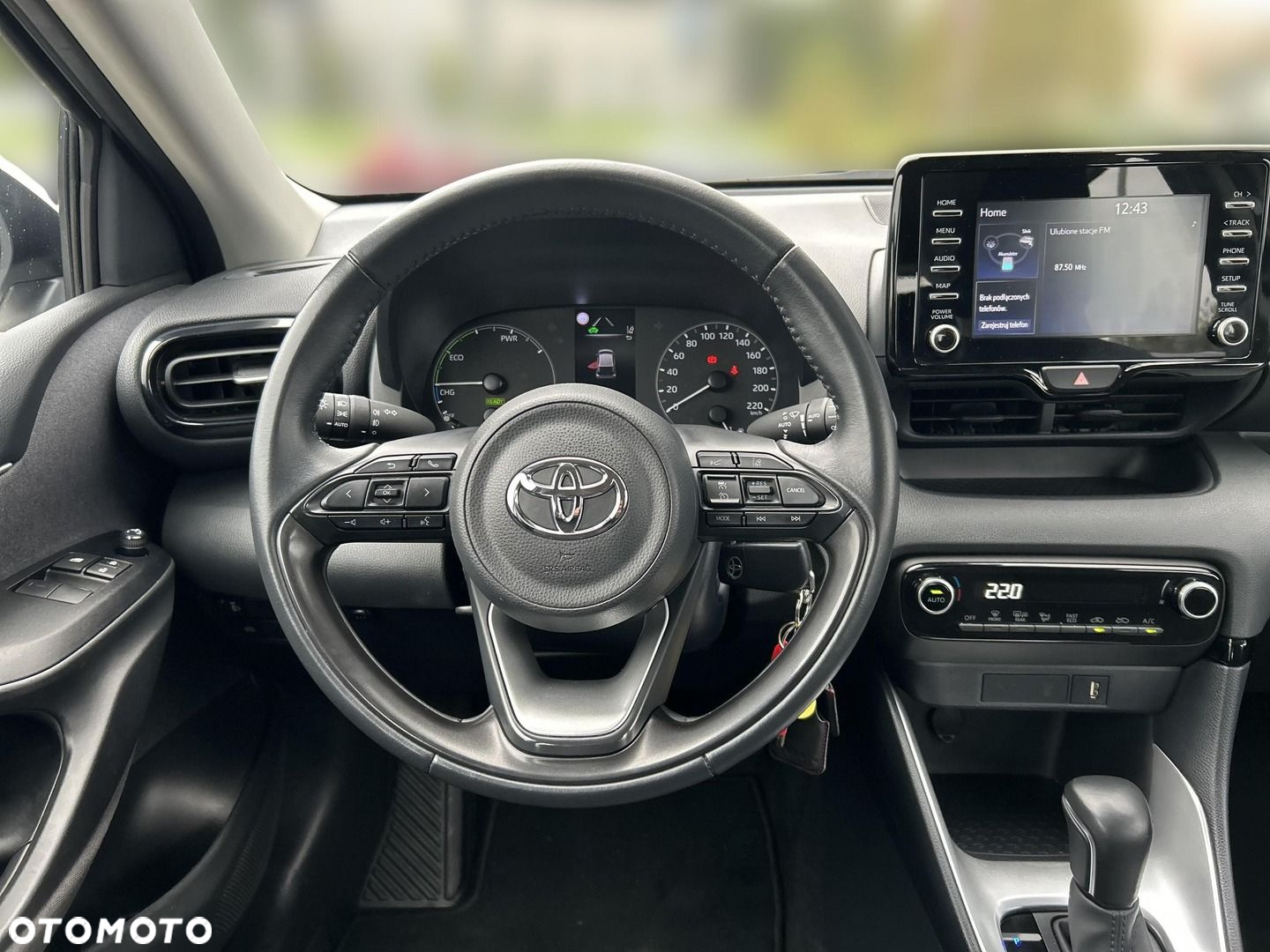 Toyota Yaris Hybrid 1.5 Comfort - 12