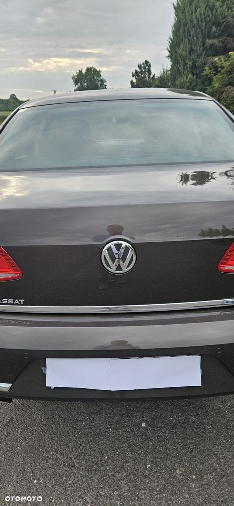 Volkswagen Passat 1.4 TSI BMT Comfortline - 12