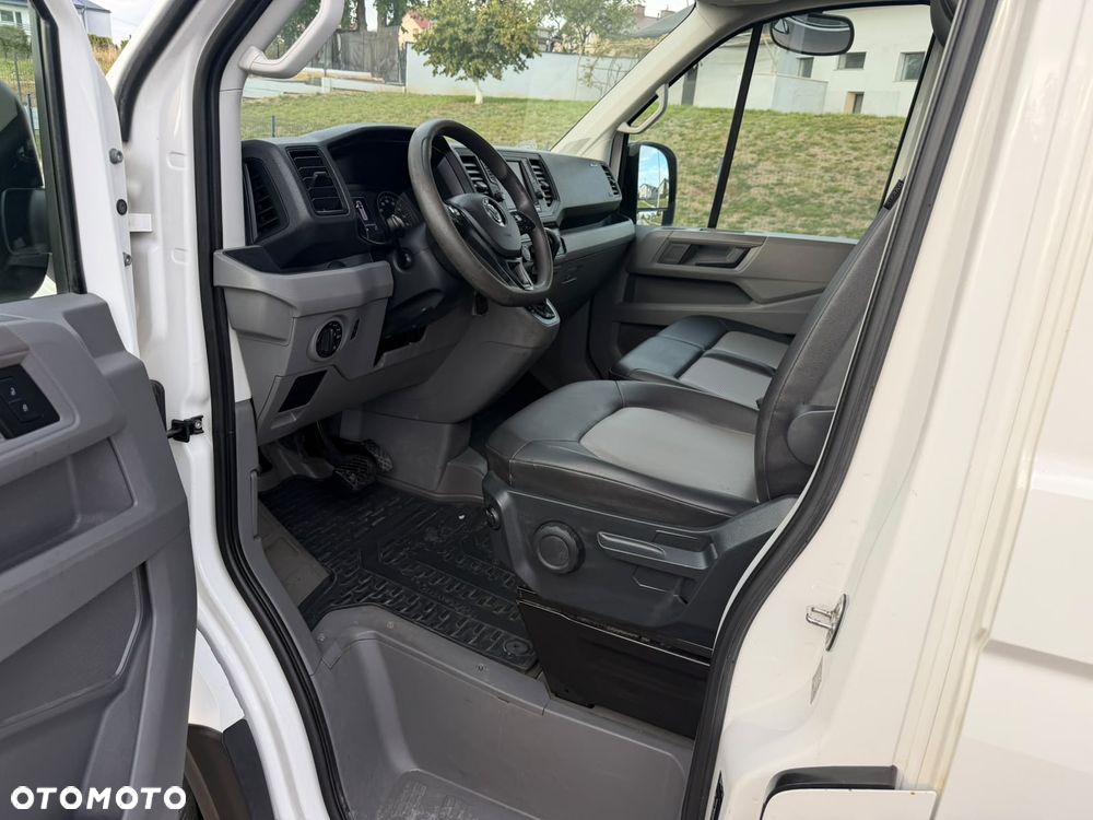 Volkswagen CRAFTER - 24