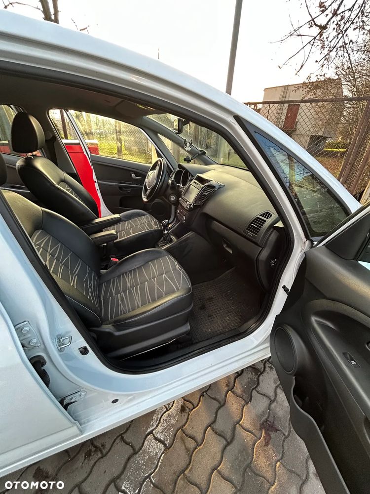 Kia Venga 1.4 Business Line - 16