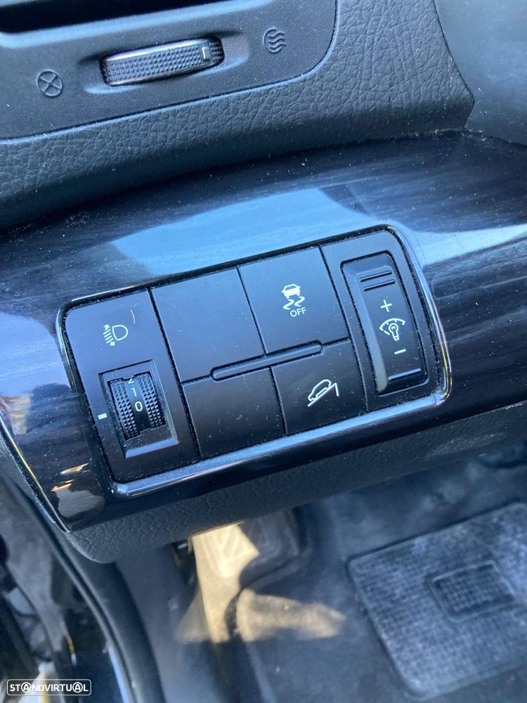 Kia Sorento 2.2 CRDi - 30