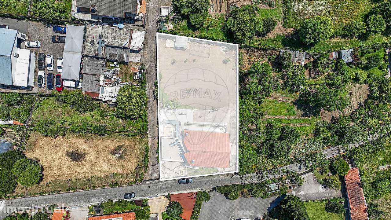 Moradia T2 para venda - Grande imagem: 2/32