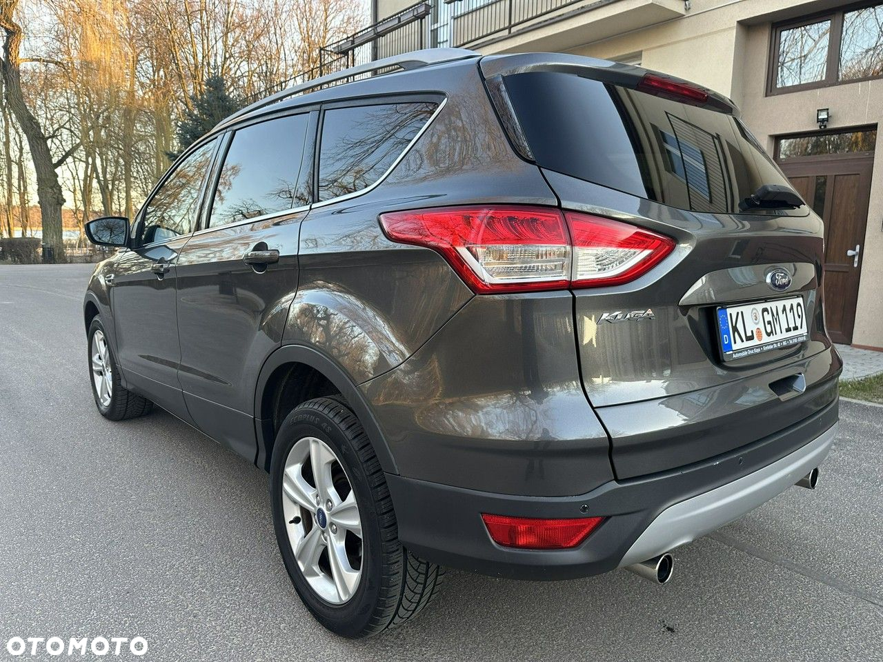 Ford Kuga - 5