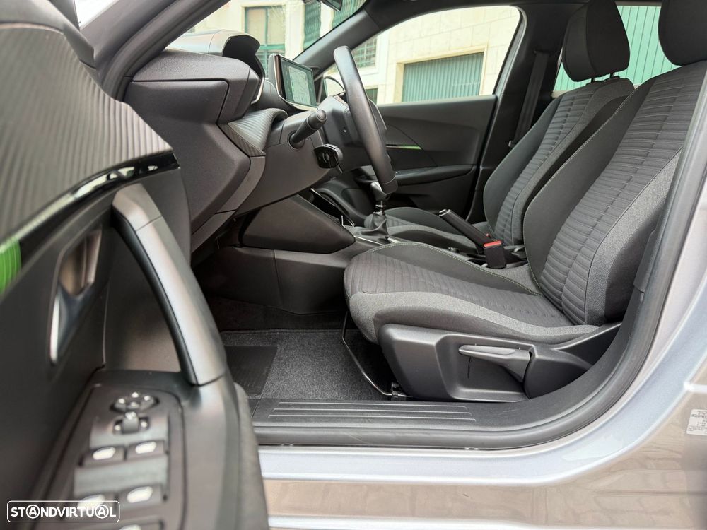 Peugeot 2008 1.2 PureTech Active - 9