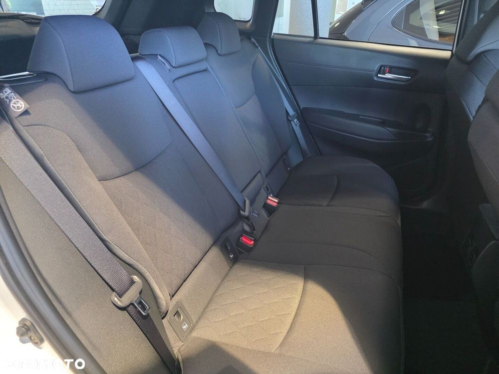 Toyota Corolla Cross - 7