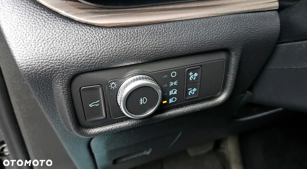 Ford Explorer EcoBoost Plug-in Hybrid PLATINUM - 18