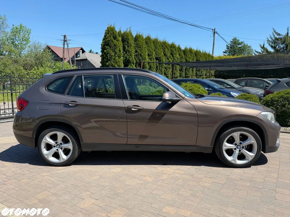 BMW X1 sDrive20d xLine - 12