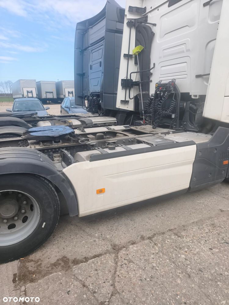 Renault Gama T 480 - 7