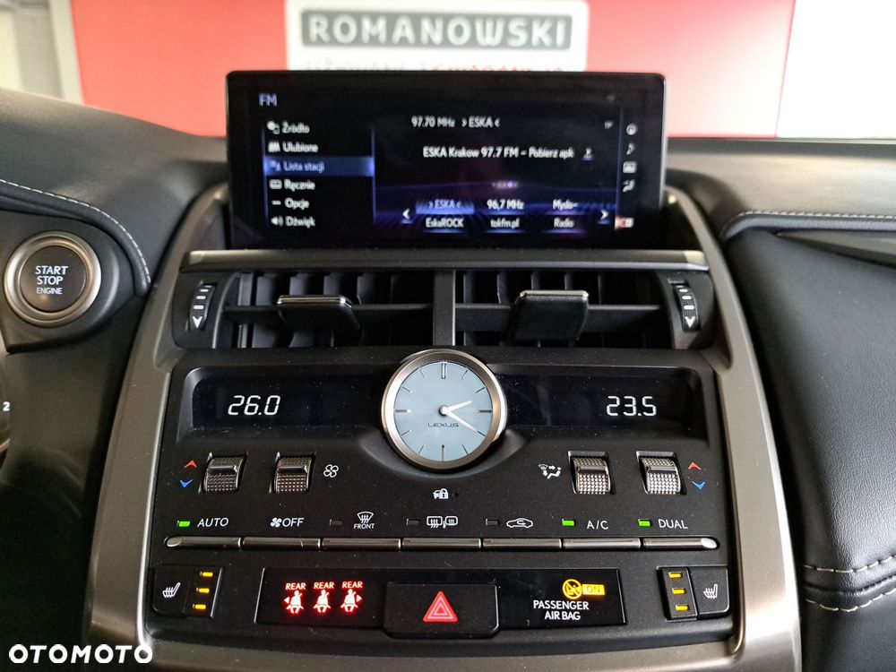 Lexus NX 300 Prestige AWD - 20