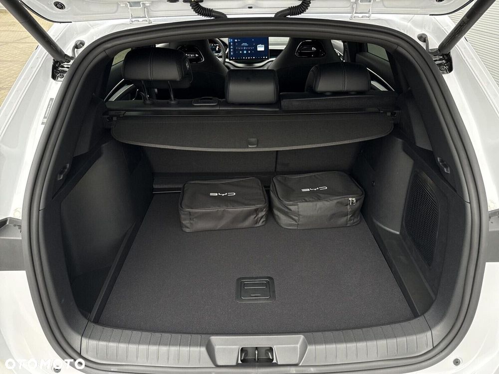 BYD Seal U - 25