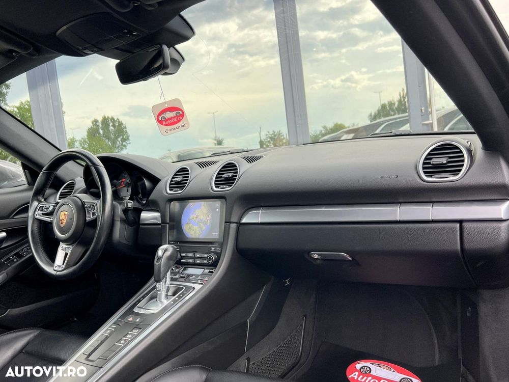 Porsche Cayman - 6