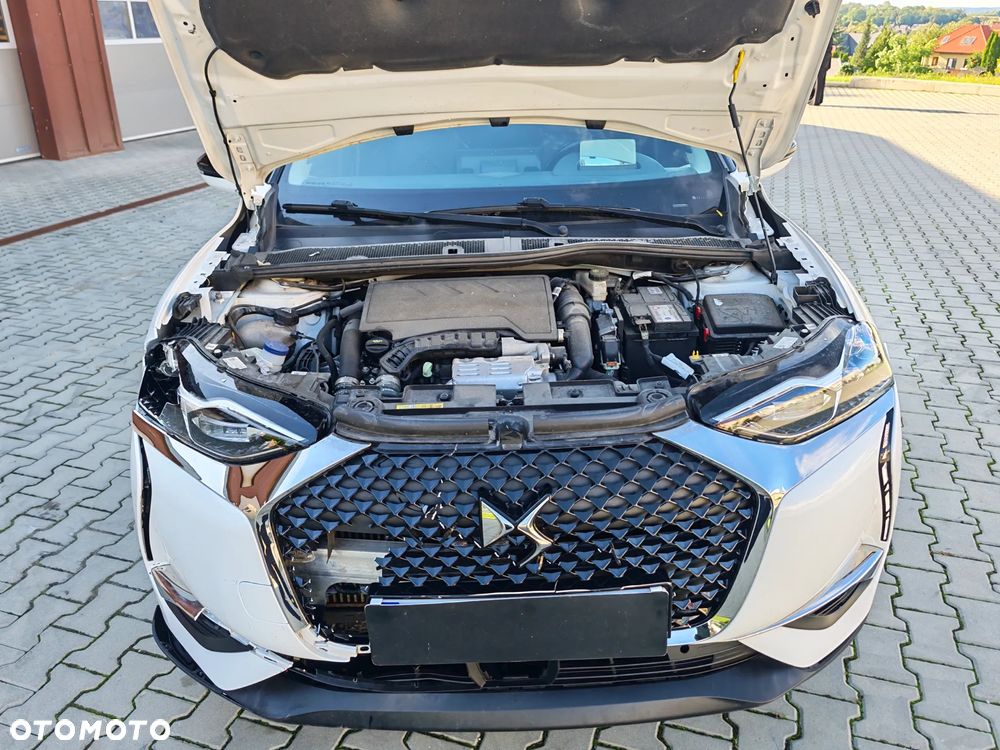DS Automobiles DS 3 Crossback 1.2 PureTech Grand Chic - 16
