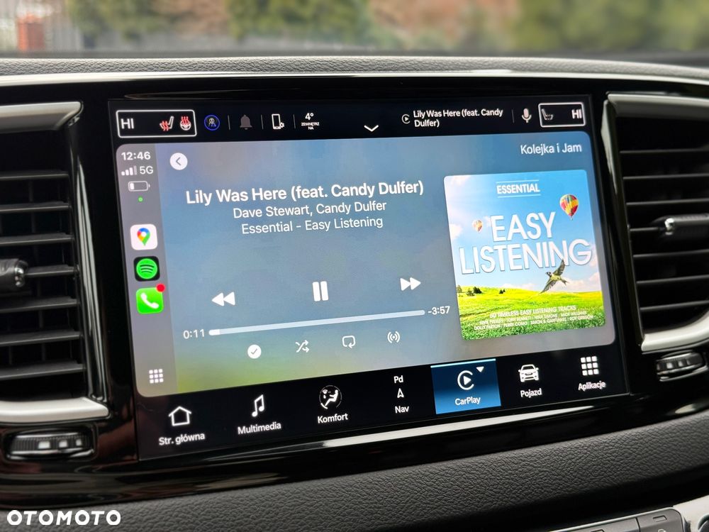 Chrysler Pacifica - 20