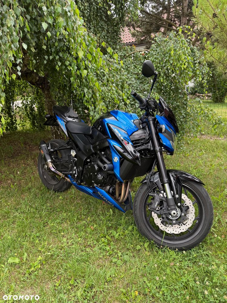 Suzuki GSX - 1
