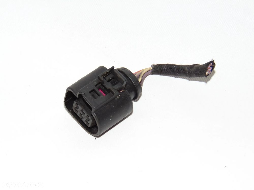 Przepustnica 06A133062AT Audi A3 VW Golf V Touran Seat Leon II 1.6 - 13