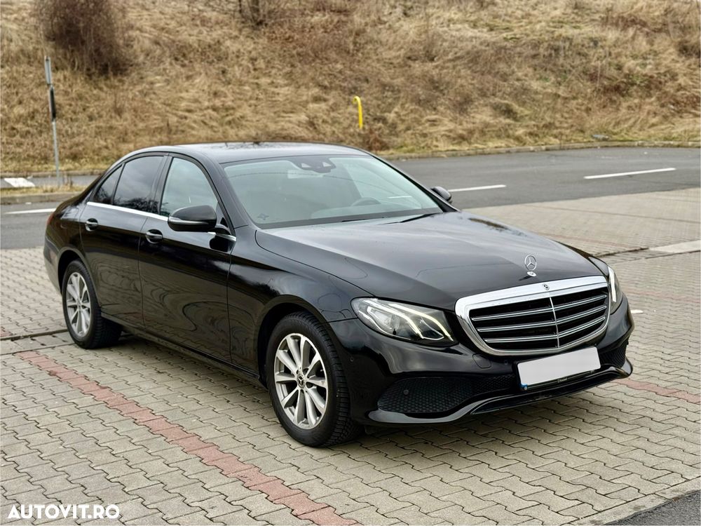 Mercedes-Benz E 220 d 9G-TRONIC - 3