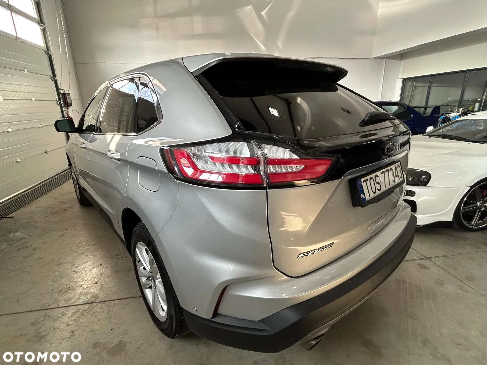 Ford Edge - 15