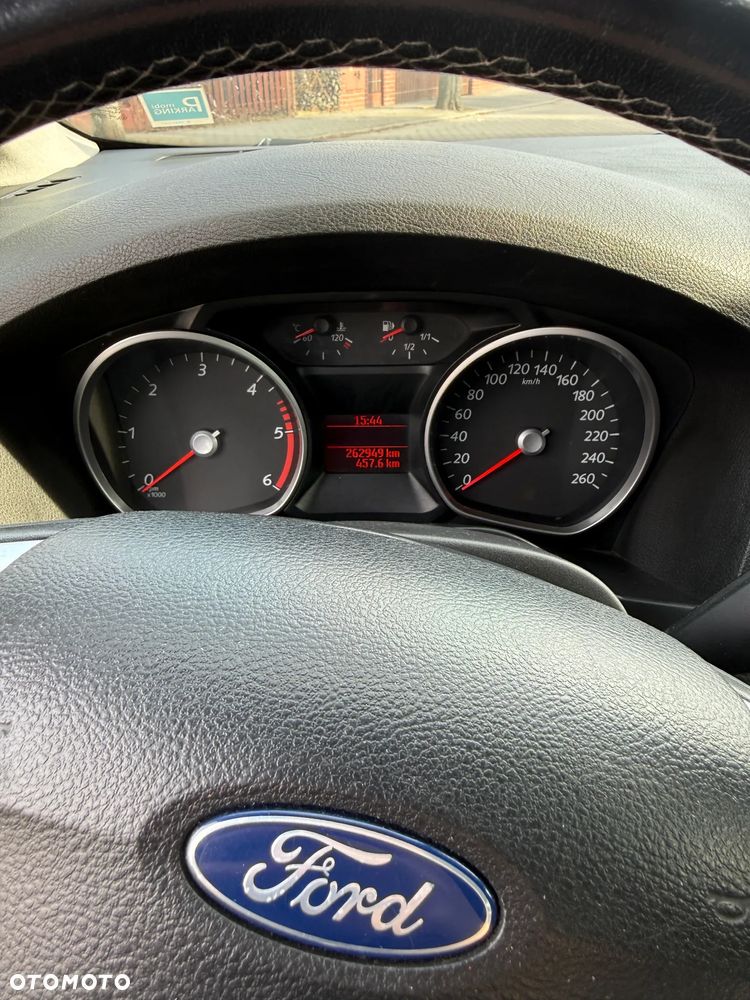 Ford Galaxy 2.0 TDCi Titanium - 17