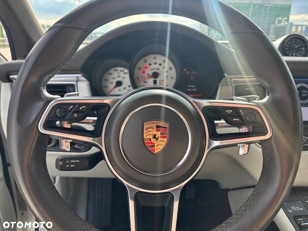 Porsche Macan GTS PDK - 16