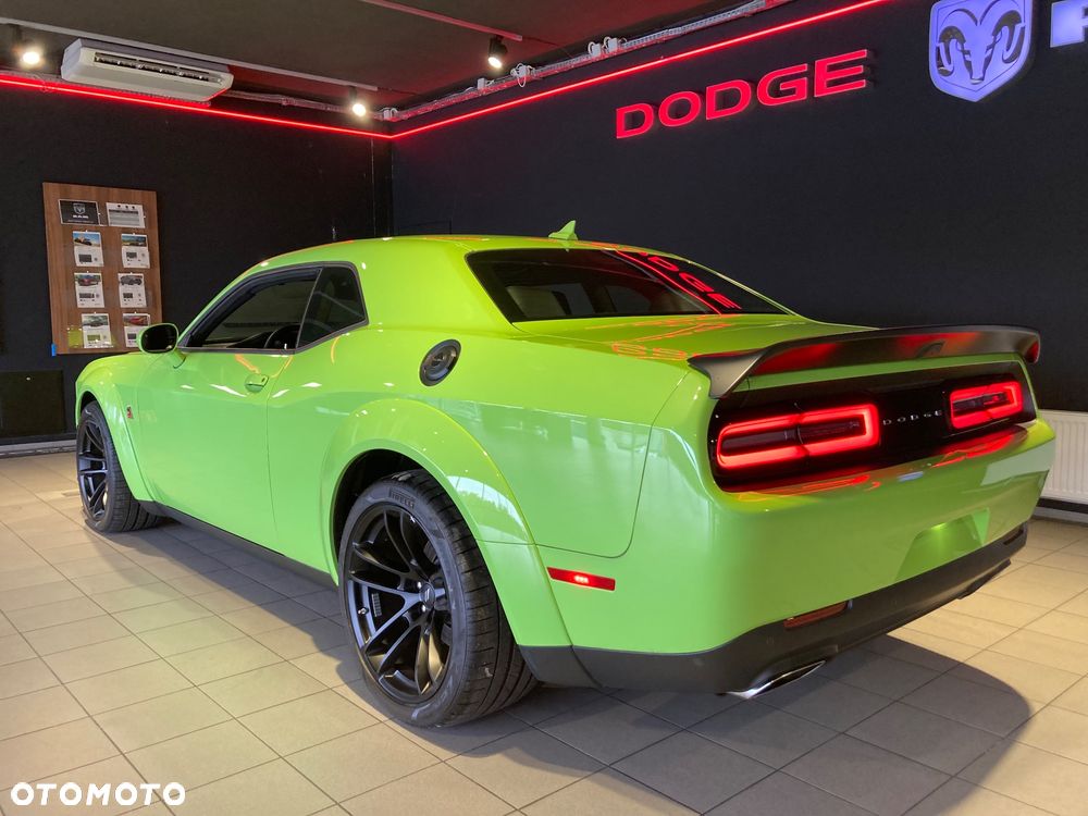 Dodge Challenger 6.4 Scat PackWidebody - 7