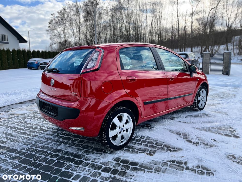 Fiat Punto Evo 1.4 8V MyLife Start&Stop - 3