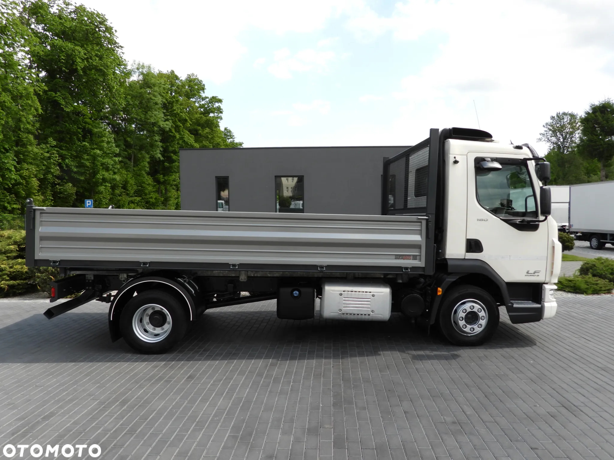 DAF LF 180 WYWROTKA TRÓJSTRONNA TEMPOMAT LEDY AUTOMAT BLIŹNIACZE KOŁA KLIMATYZACJA 180KM [ 435885 ] - 8