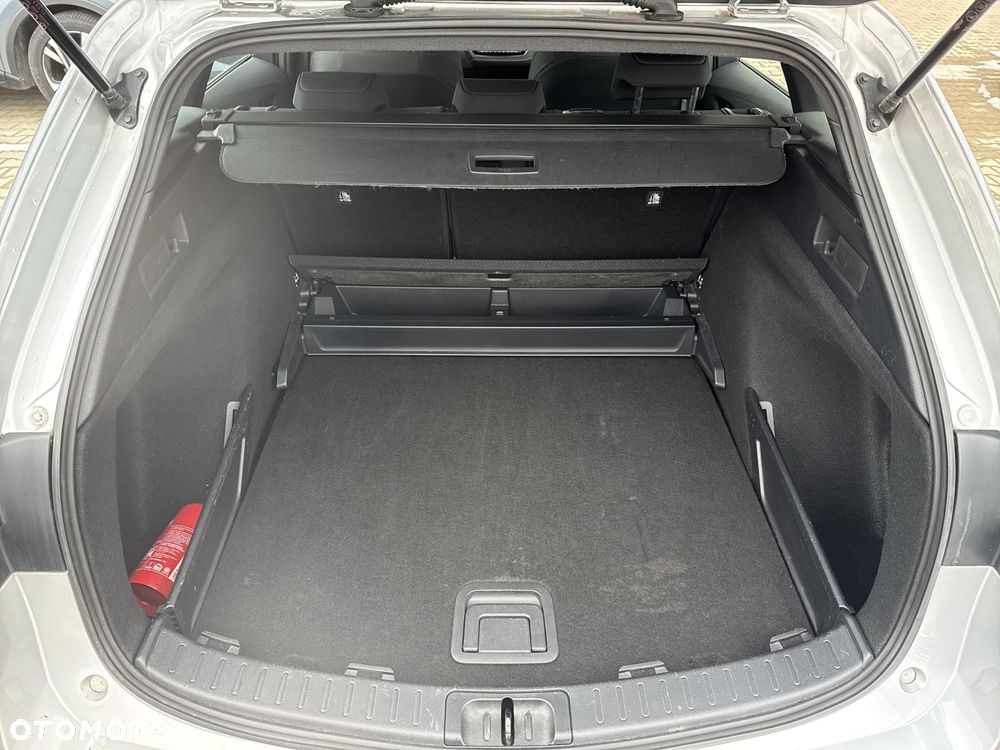 Toyota Corolla 1.8 Hybrid Comfort - 11