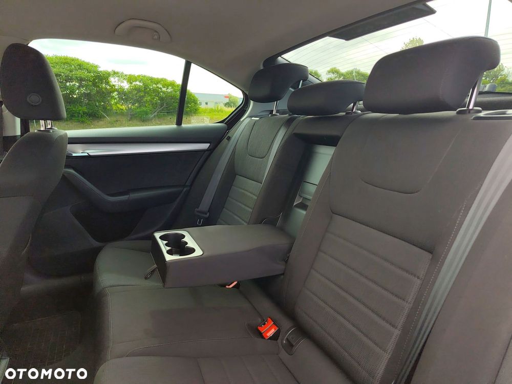 Skoda Octavia 2.0 TDI Ambition DSG EU6 - 16