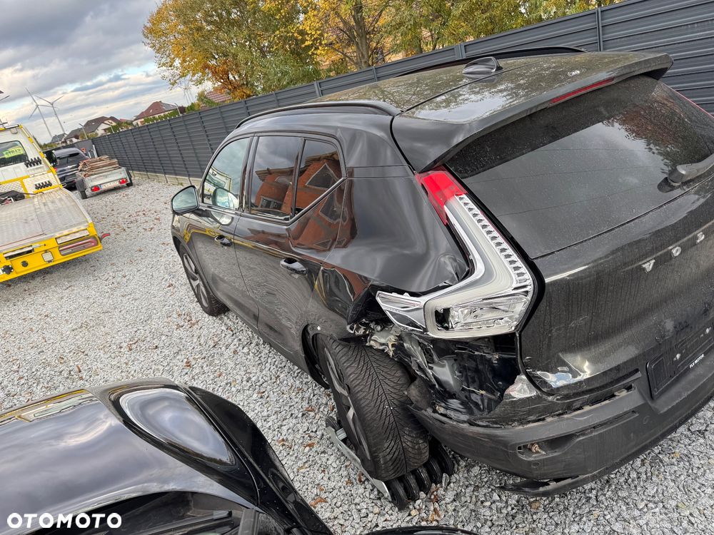 Volvo XC 40 T2 Essential - 6