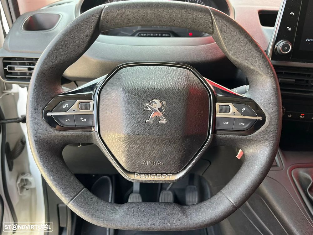 Peugeot Partner | 1.5 HDI | Caixa Fibrada | 3 Lug. - 18