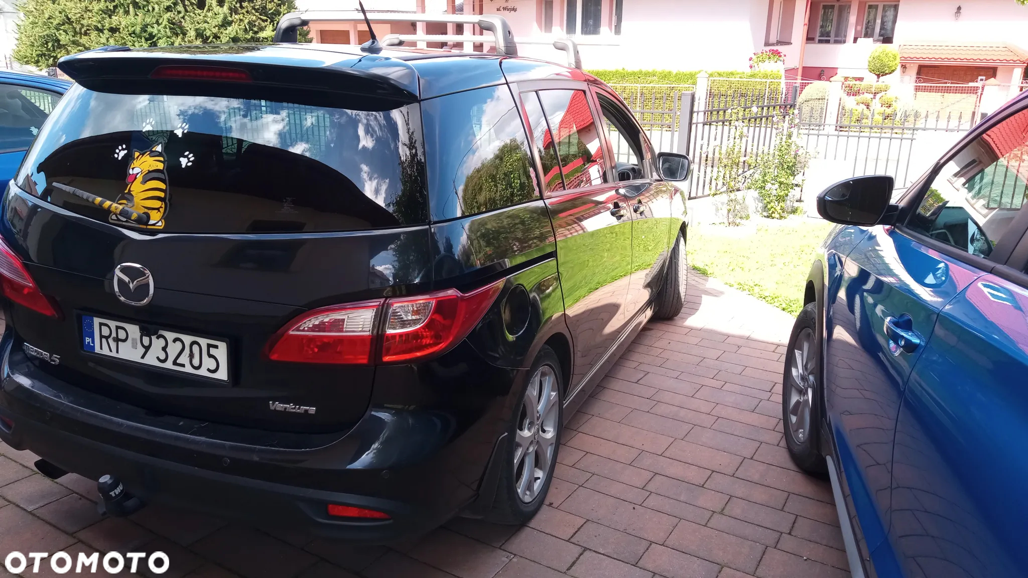 Mazda 5 - 8