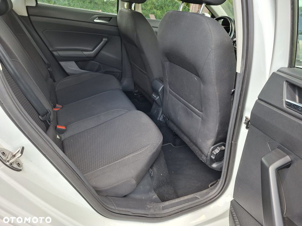 Volkswagen Polo 1.6 TDI SCR beats - 13