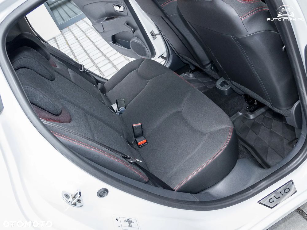 Renault Clio 1.2 16V 75 Life - 37