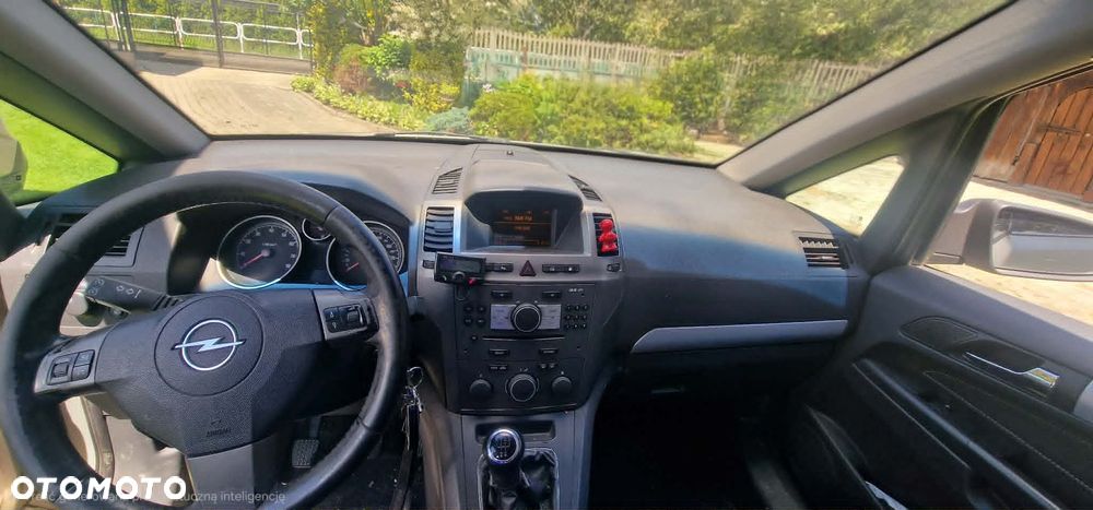 Opel Zafira - 5