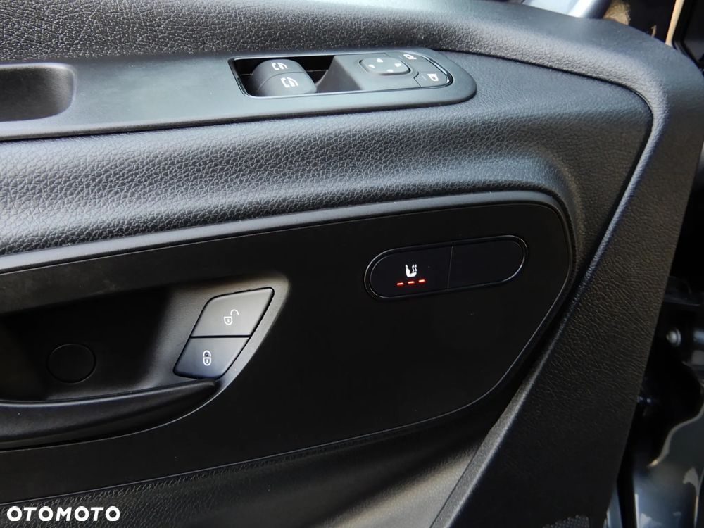 Mercedes-Benz Sprinter 319 CDI V6 3.0 CDI 190 KM Automat 7G-Tronic Auto-Sklep Food Truck Bar Smażalnia Izoterma Chłodnia Mrożnia Agregat Thermo King Zasilany Na Postoju V230 STAN NOWY JEDYNY TAKI POLECAM - 37