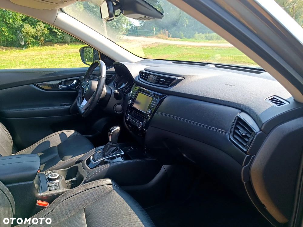 Nissan X-Trail 2.0 dCi Tekna 4WD Xtronic - 30
