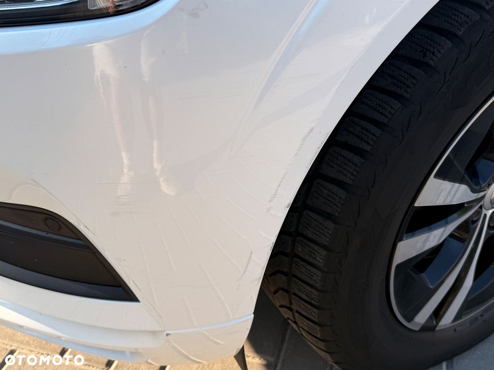 Volvo XC 60 D4 Momentum Pro - 8