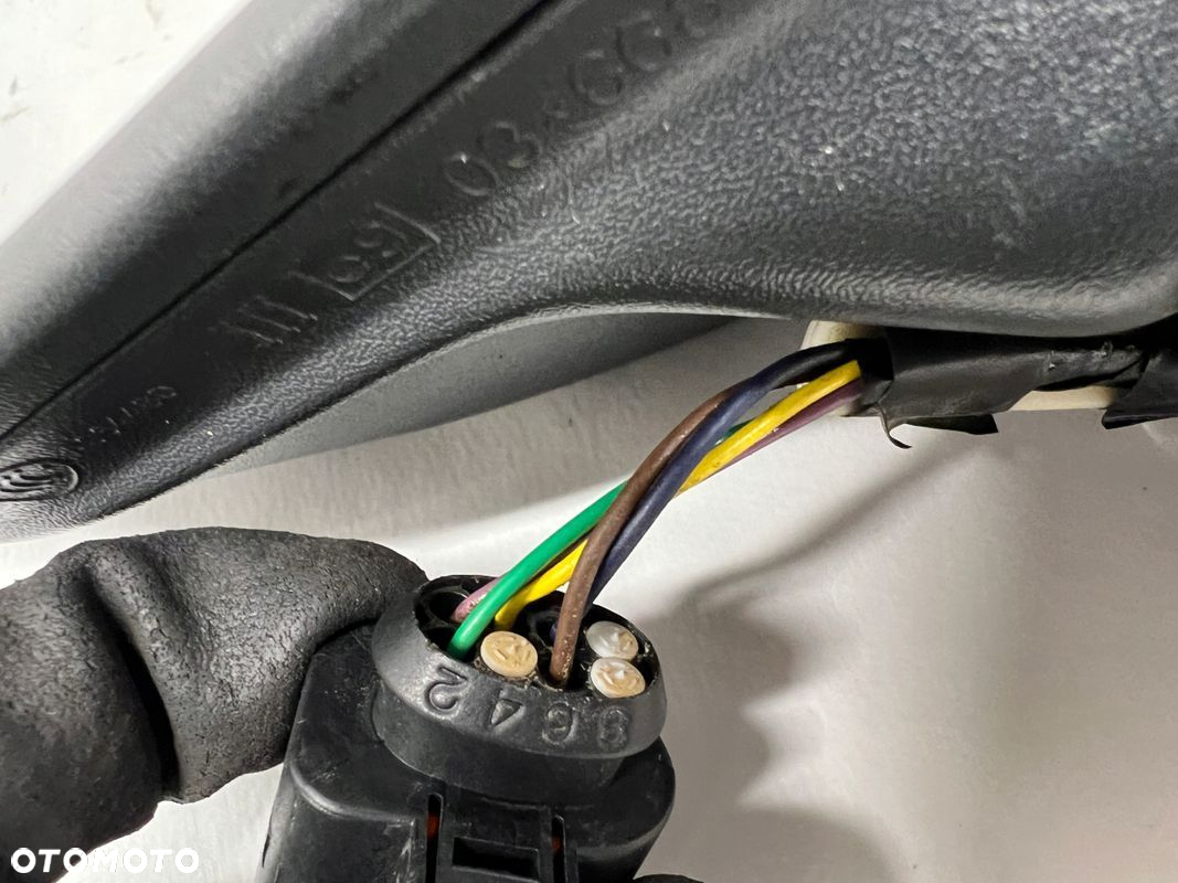 Seat Arona lusterko lewy przód lewe przednie 5 PIN - 7