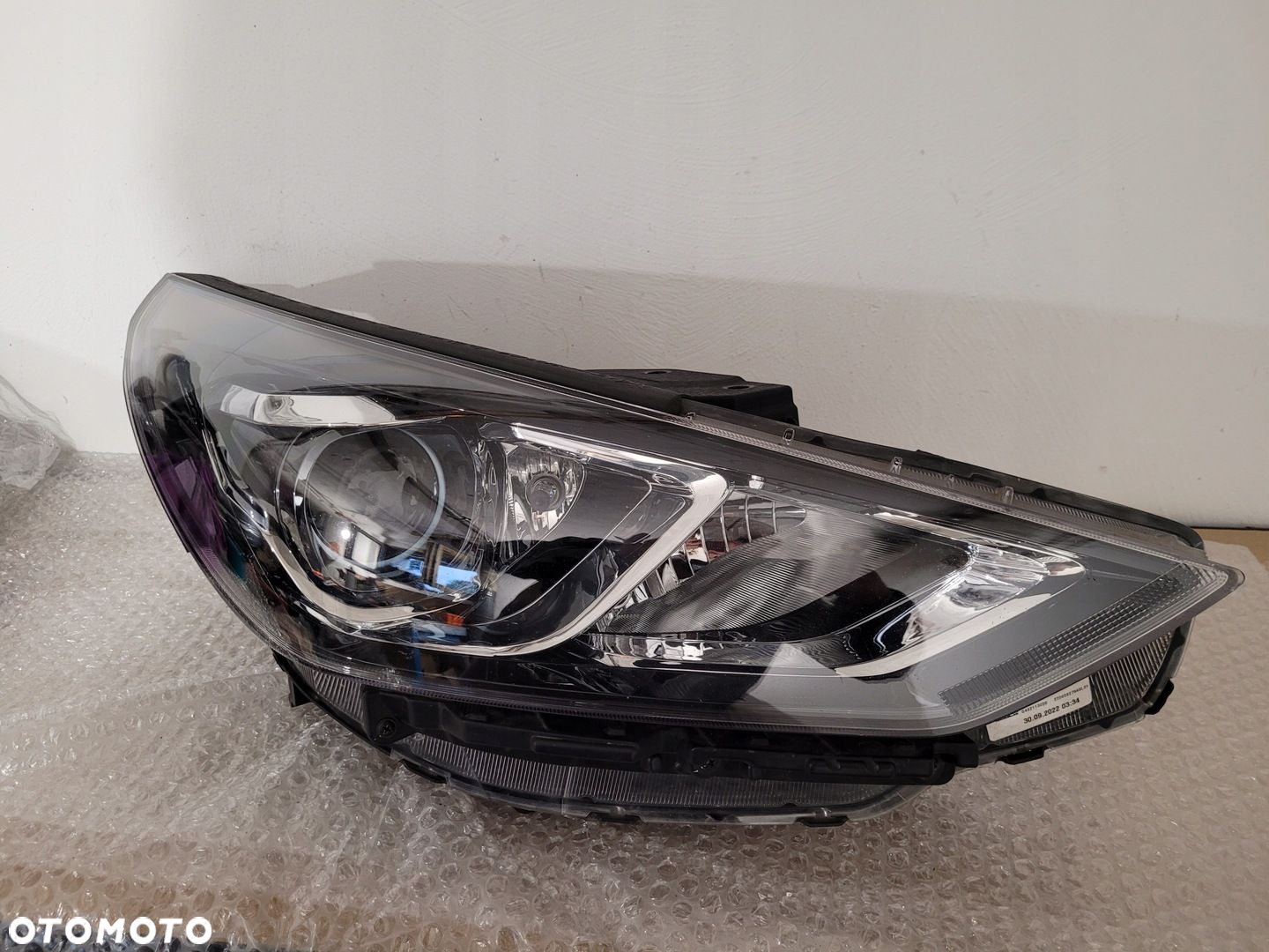 Hyundai i30 III lift lampa przod prawa soczewka ladna - 3