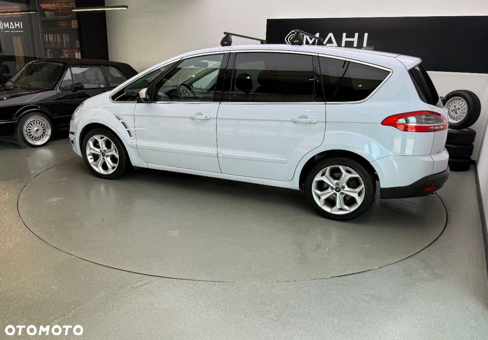 Ford S-Max - 8
