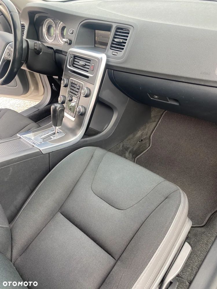 Volvo V60 - 5