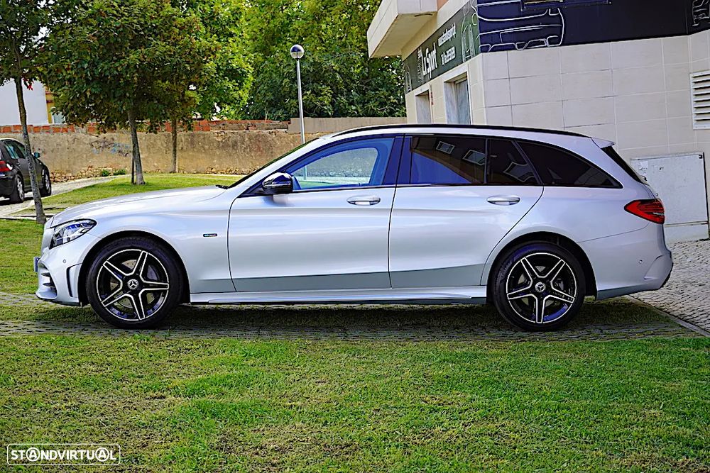 Mercedes-Benz C 300 de AMG Line - 3